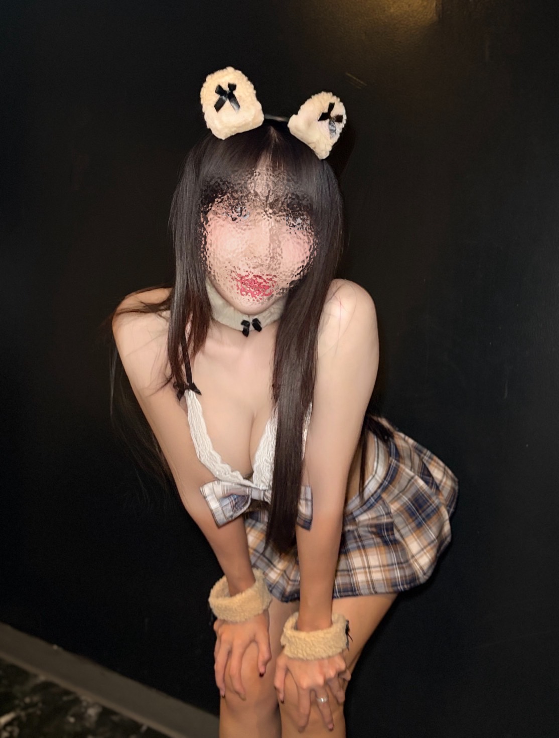 666class hana.jpg